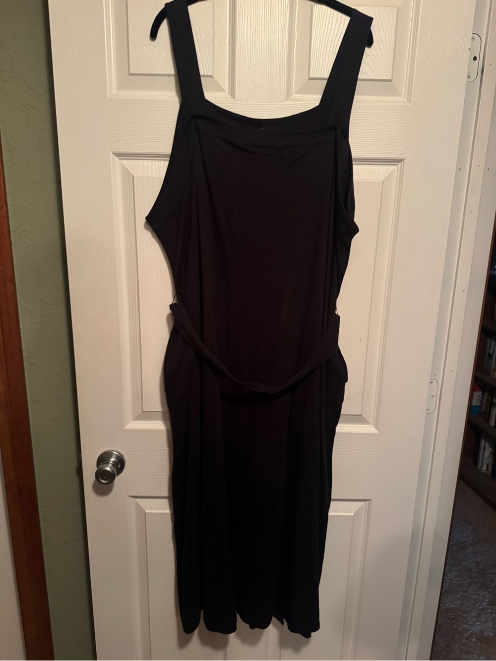 Ava & Viv Sz 3X Black Faux Button-Front Midi Dress with Tie Waist & Square Neck - Picture 9 of 12